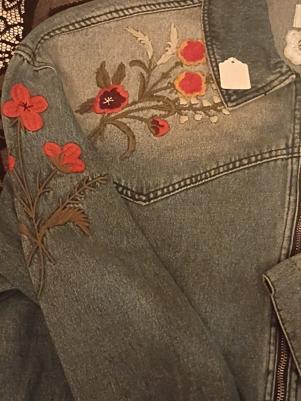 Vintage Veveret Embroidered Jean Jacket - Picture 5 of 10